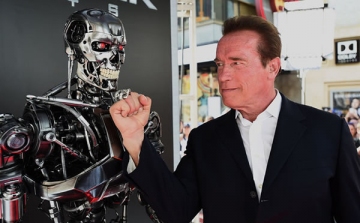 Nagy visszatérés: Linda Hamilton is játszik Schwarzeneggerrel a Terminator 6-ban