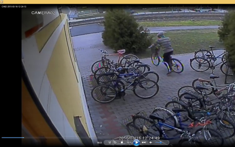 Budakalászi bicikli tolvajt keres a rendőrség