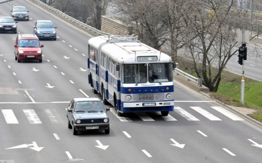 Újra jár Szentendrére a nosztalgiabusz