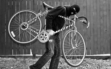 Kerékpárokat lopott