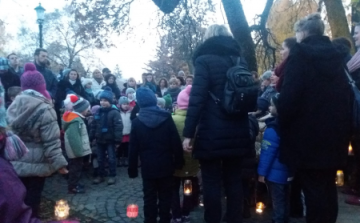 Szentendrei ovisok adventi műsora