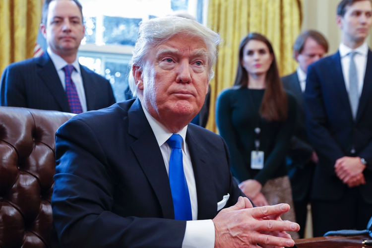 Újabb kiszivárogtató bukkant fel az amerikai elnök Ukrajna körüli botrányában
