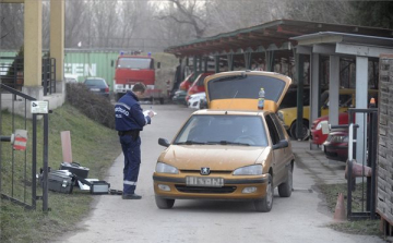 Fegyverrel lövöldözött egy szentendrei tűzoltó?