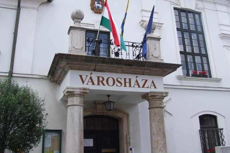 Ingatlanpályázatok Szentendrén