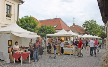 Fűben-fában orvosság a Dumtsa Korzón