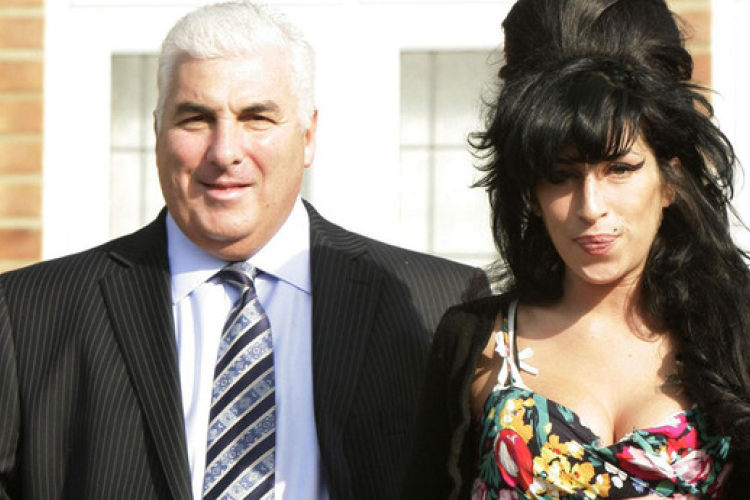 Második albumát adja ki a néhai Amy Winehouse édesapja