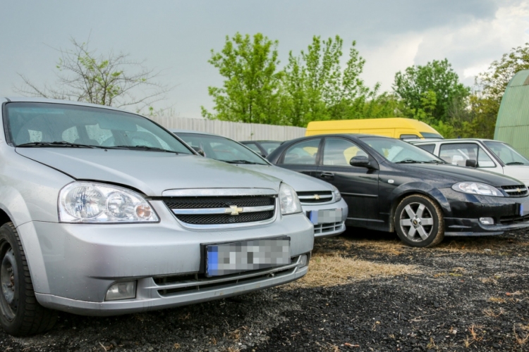 Közel 100 autót lopott a banda Pest megyében - rendőrkézen – FOTÓK+VIDEÓ