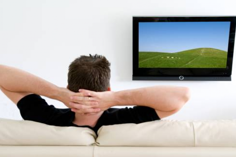 A kevés mozgás melletti sok tévézés depressziót okoz!