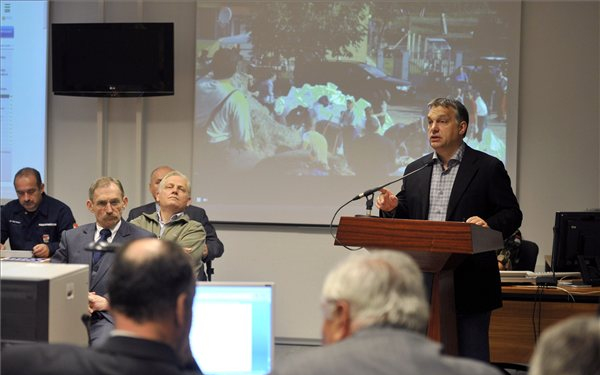 Miniszterelnök: Szentendre térsége is veszélyes szakasz a Duna mentén