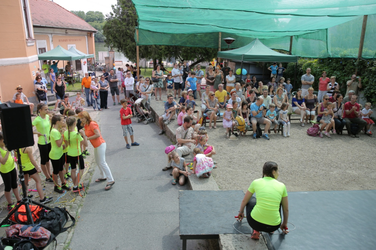 Interaktív vasárnap a gyerekeknek