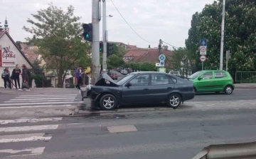 A balesetet okozó BMW-st keresi az egész ország