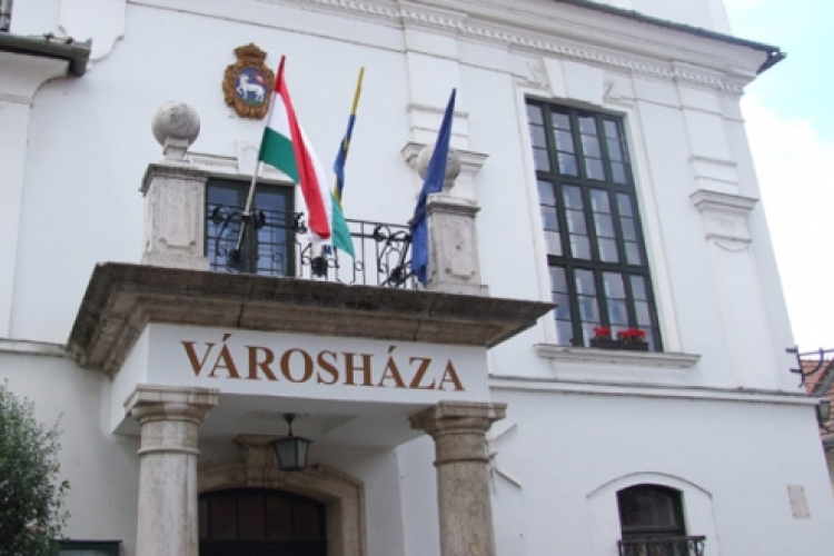 Új gazdálkodási szoftvert vett Szentendre