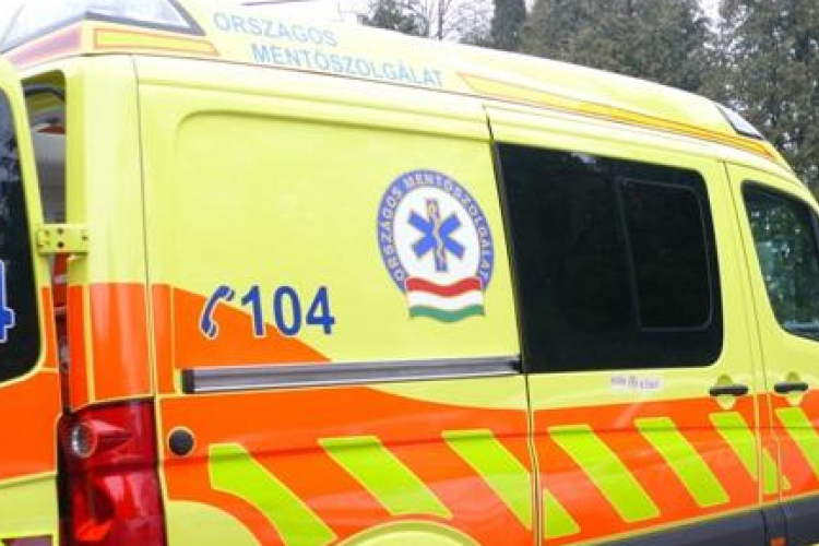 Felrobbantotta magát egy felfegyverkezett embercsempész Vitnyédnél