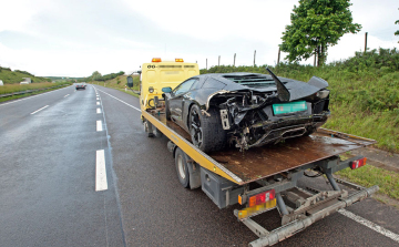 Így törte meg Dzsudzsák Balázs vasárnap Lamborghinijét