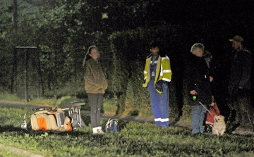 Előzetesben a babakocsit toló nőnek ütköző sofőr