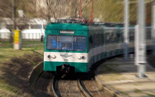 Újraindult a HÉV a Szentlélek tér és a Margit híd között