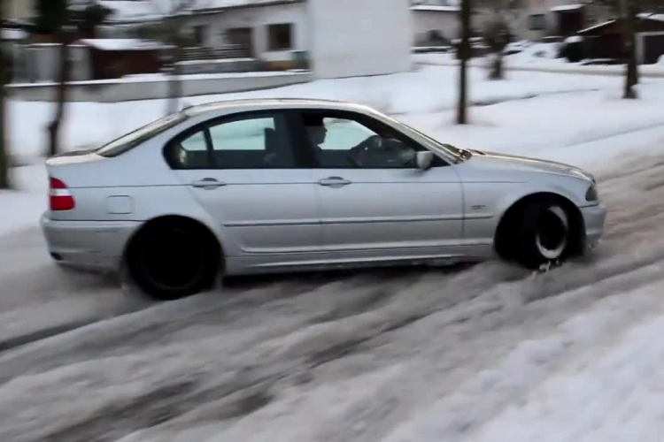 Veszélyes téli autózgatások Szentendre útjain?