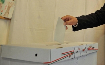 Választás: szabálysértő kampányolás - elmarasztalt ellenzéki összefogás Pomázon